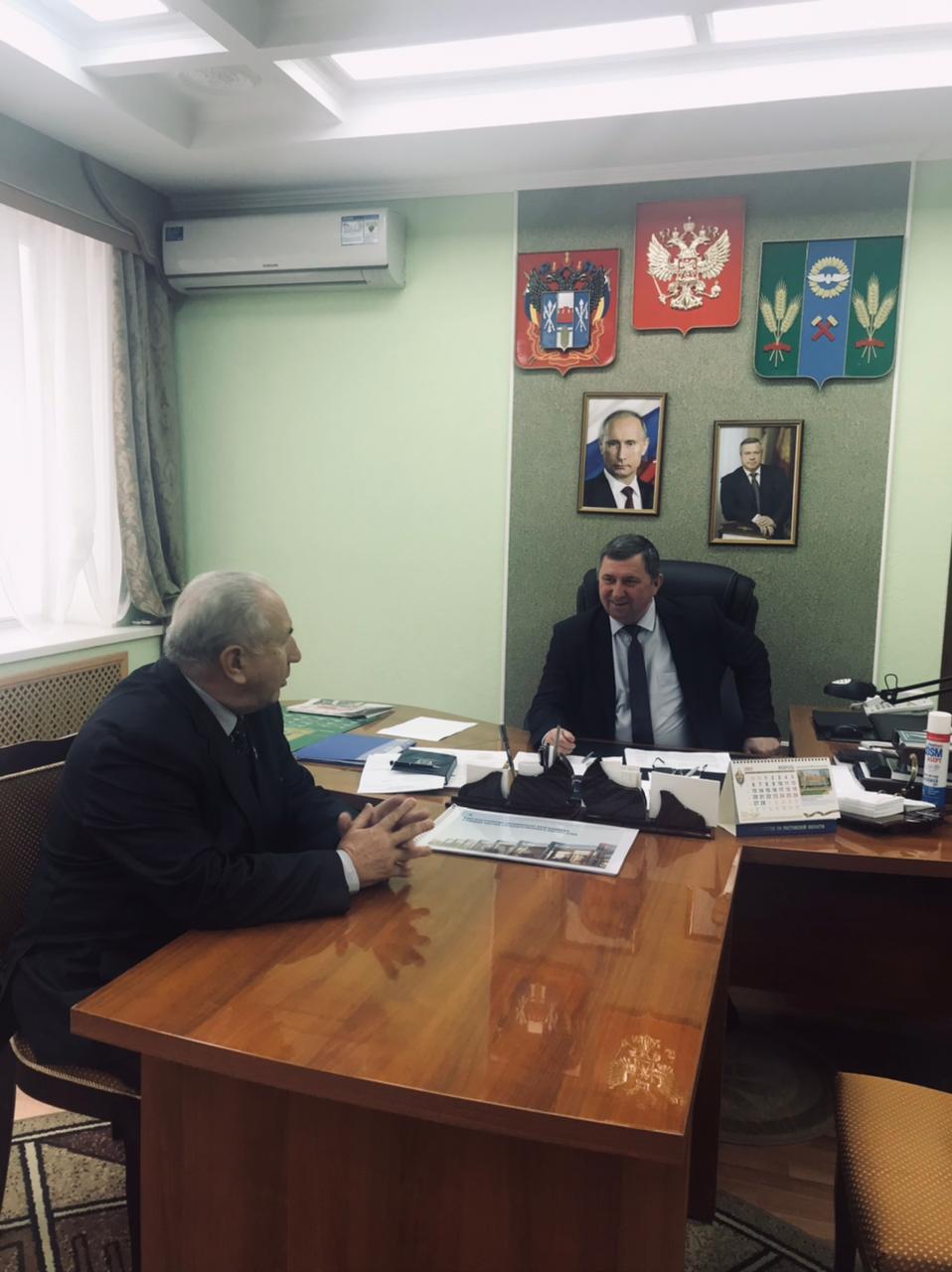 Григорий Фоменко пообещал посодействовать в сохранении учреждений дополнительного образования в городе Сальске